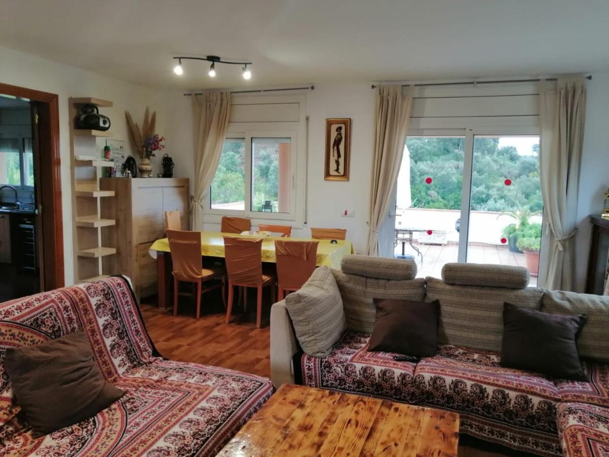 Holiday Home Cardona يوريت دي مار المظهر الخارجي الصورة