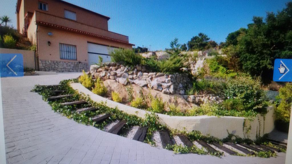Holiday Home Cardona يوريت دي مار المظهر الخارجي الصورة