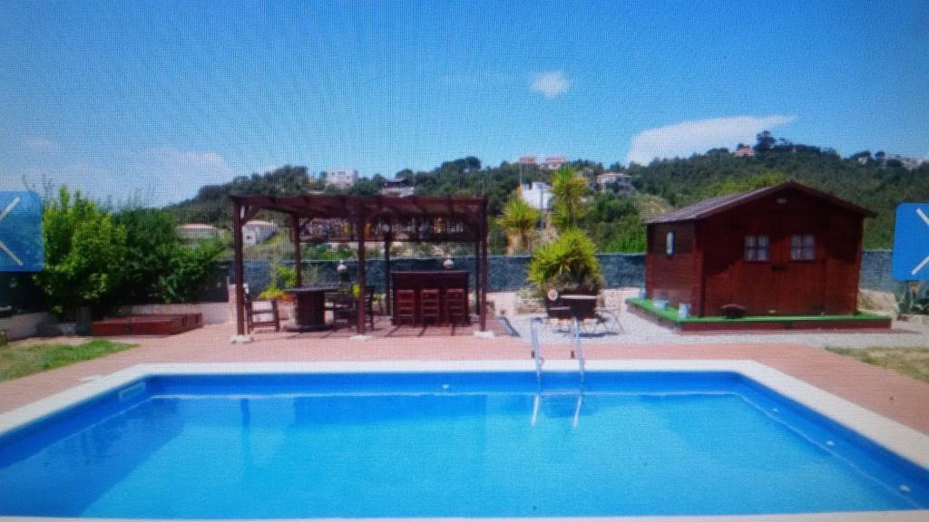 Holiday Home Cardona يوريت دي مار المظهر الخارجي الصورة