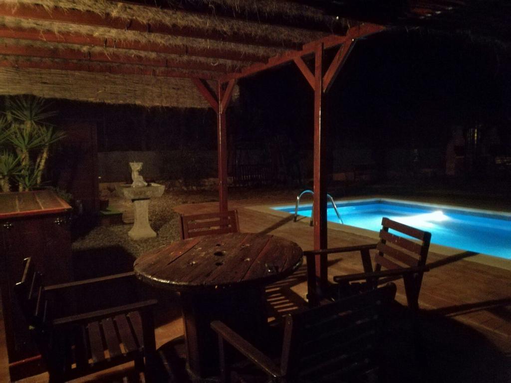 Holiday Home Cardona يوريت دي مار المظهر الخارجي الصورة