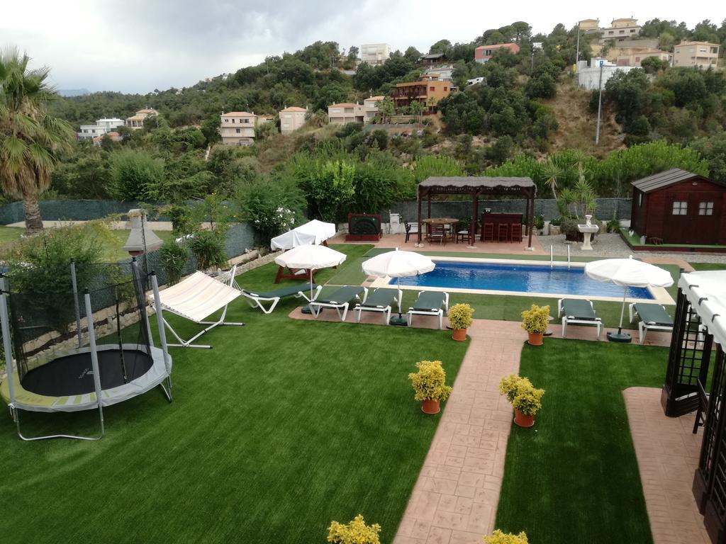 Holiday Home Cardona يوريت دي مار المظهر الخارجي الصورة